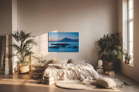 Sinus Art Wandbild 120x80cm Ruhige Bergsilhouette im Dämmerlicht mit glatter Wasseroberfläche in Blautönen