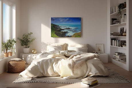 Sinus Art Wandbild 120x80cm Felsige Küste trifft auf türkisfarbenes Meer unter dramatischem Himmel