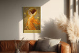 Paul Sinus Wandbild in 40x60cm The Golden Hour mit eleganter Frau in goldener Robe vor strahlendem Kreis für luxuriöse Wandgestaltung