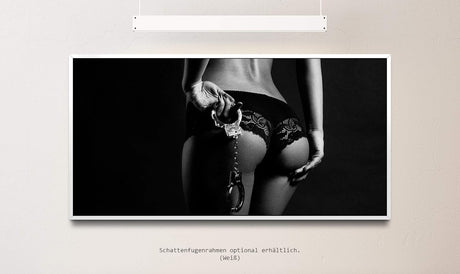 Frau in Unterwäsche ca. 130x70cm Wandbild inklusive Schattenfugenrahmen weiss - Panorama Leinwand Bild XXL Format Wandbilder Wohnzimmer Wohnung Deko Kunstdrucke