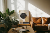 Paul Sinus 60x90cm Wandbild, Visionäres Design in Fokusgeometrie – Abstrakte Harmonie in Gold und Schwarz erleben