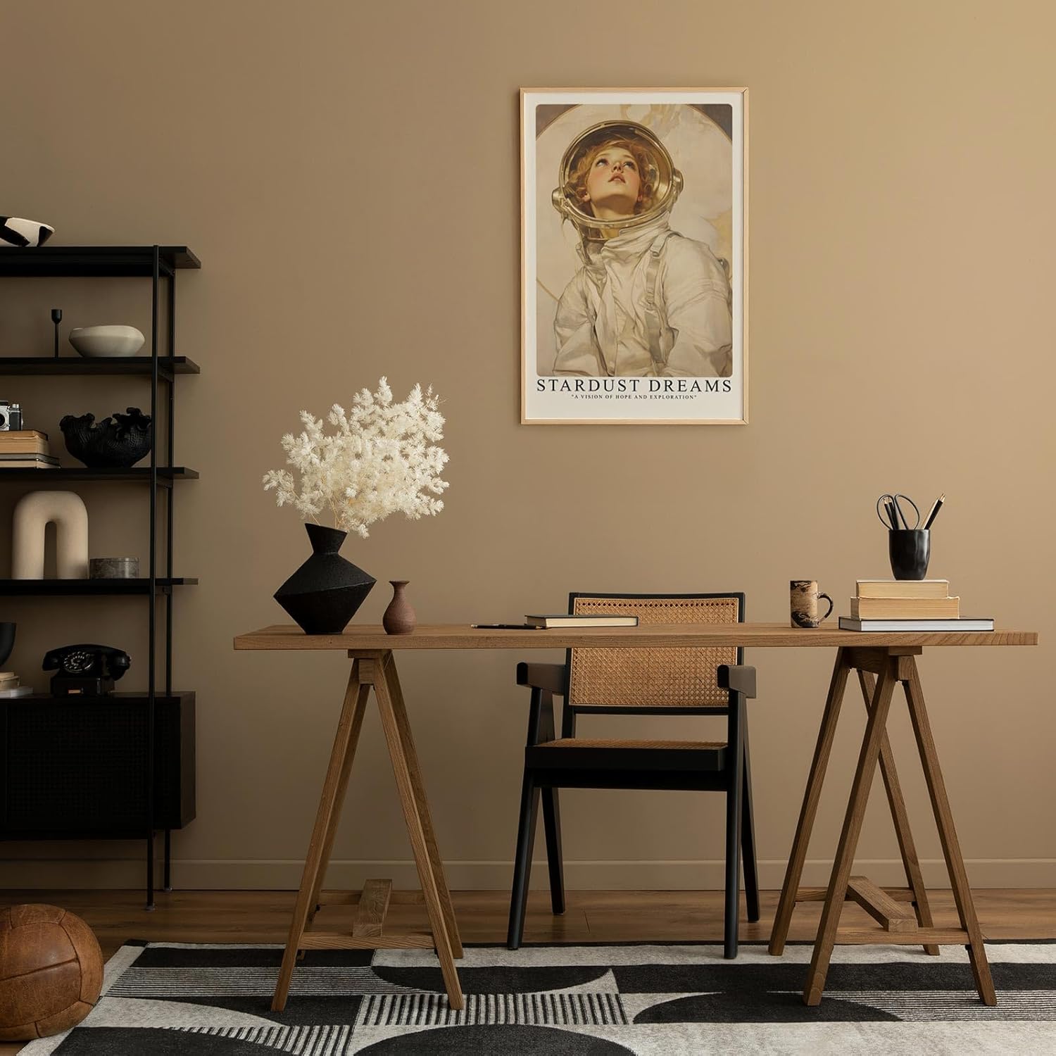 Paul Sinus Leinwandbild 60x90cm Leinwandbild Stardust Dreams – Faszinierende Illustration einer Astronautin mit verträumtem Blick, futuristische Eleganz