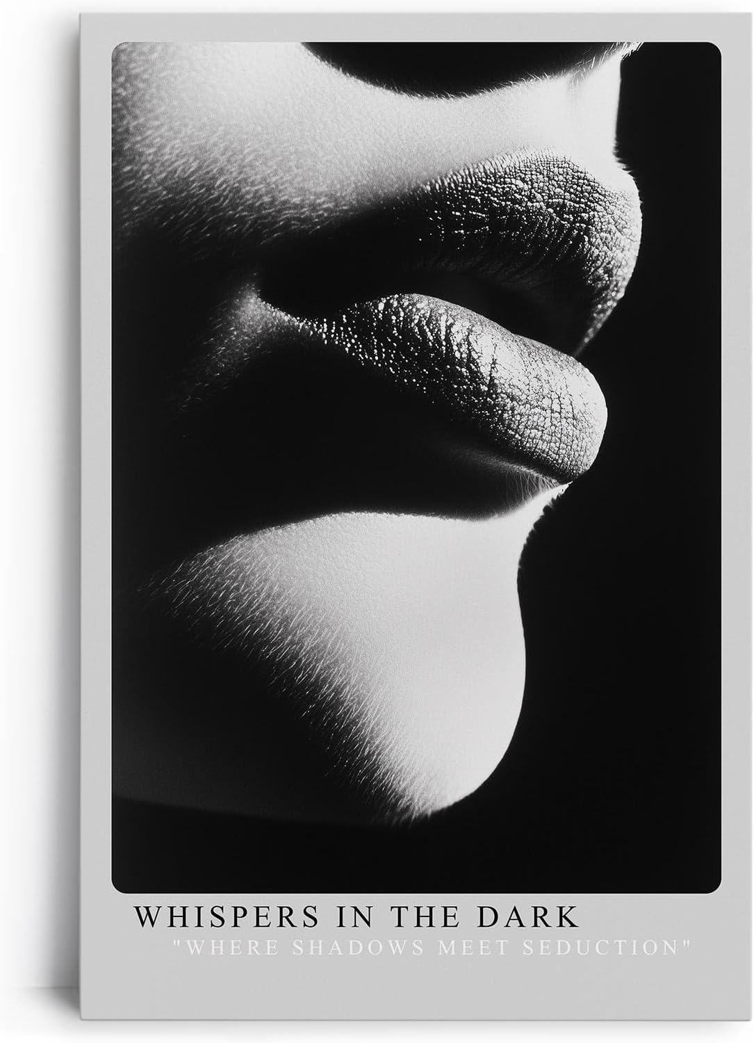 Paul Sinus Leinwandbild 40x60cm Flüstern in der Dunkelheit – Sinnliches Schwarz-Weiß-Porträt mit faszinierendem Licht-Schatten-Spiel