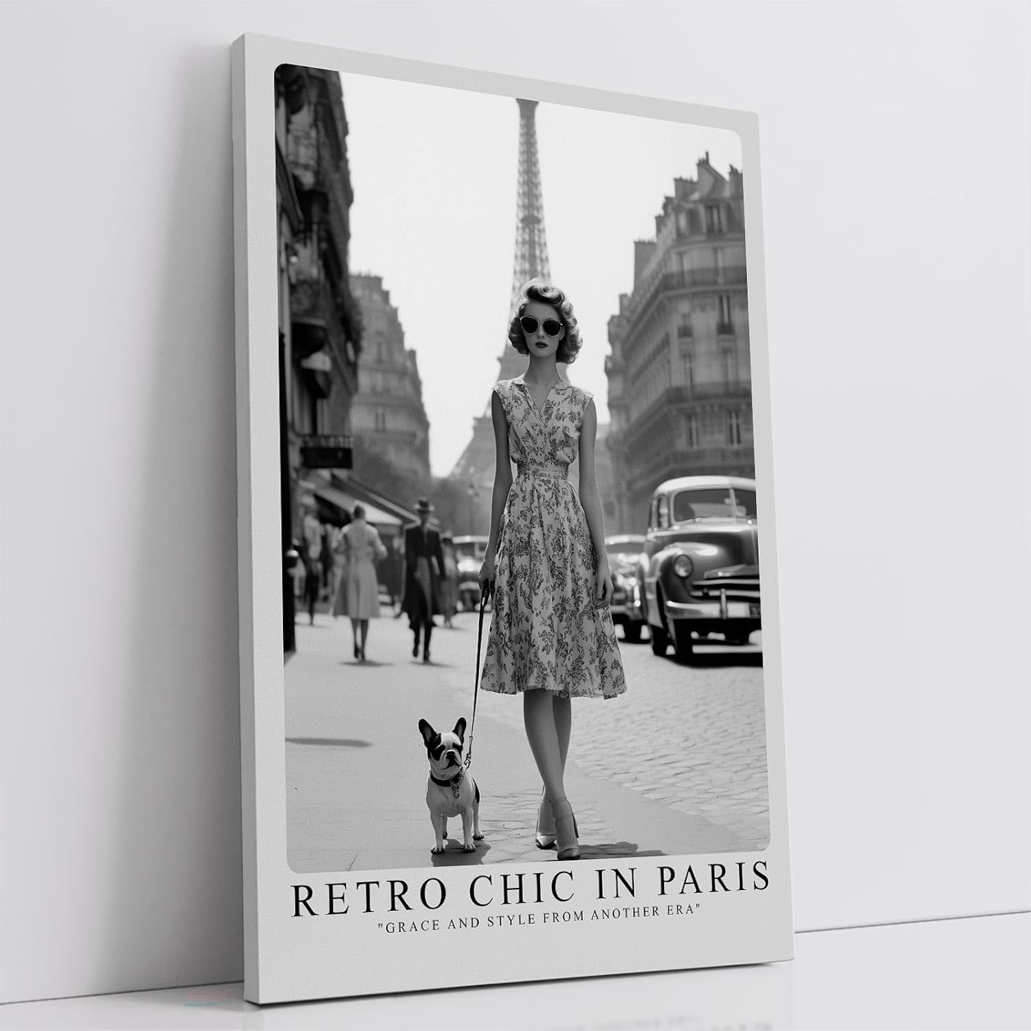 Paul Sinus Leinwandbild 80x120cm Leinwandbild Retro Chic in Paris – Stilvolle Vintage-Fotografie mit eleganter Frau, französisches Flair