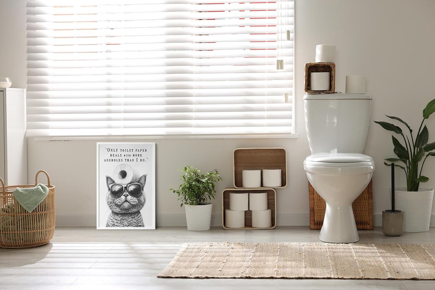 Paul Sinus Poster/Leinwandbild/Rahmenoption – Coole Katze mit Klopapier und frechem Spruch – Lustige WC-Deko für dein Badezimmer