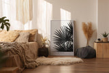 Paul Sinus Wandbild in 40x60cm Palm Shadows – Schwarz-weißes Palmenblattmotiv mit markanten Lichtund Schattenspielen