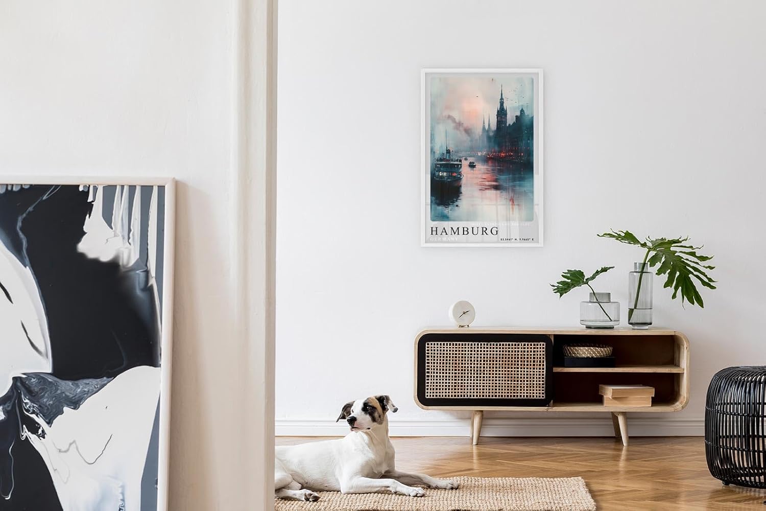 Paul Sinus Leinwandbild 80x120cm Hamburg Misty Evenings – Atmosphärische Hafenszene mit nebligem Elbufer, beleuchteten Gebäuden, Schiffe