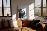 Paul Sinus Wandbild in 40x60cm Monochrome Palm – stilvolle Palmenblätter in kontrastreicher Schwarz-Weiß-Fotografie für moderne Räume