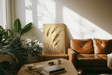 Paul Sinus 60x90cm Wandbild Pampasgras in Goldbeige – Stilvolle Naturkunst mit floraler Leichtigkeit Blume