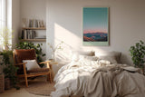 Paul Sinus Wandbild in 40x60cm Mountains at Rest mit von Sonnenlicht gefärbten Bergen unter klarem Himmel für elegante Wandgestaltung