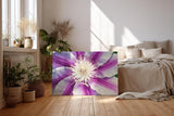 Sinus Art Wandbild 120x80cm Detaillierte Nahaufnahme einer lila-weißen Blüte mit ausdrucksstarker Struktur