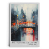 Paul Sinus Leinwandbild 60x90cm Misty Nights in Hamburg – Stimmungsvolle Stadtansicht mit nebelverhangenen Gebäuden, leuchtenden Straßenlichtern