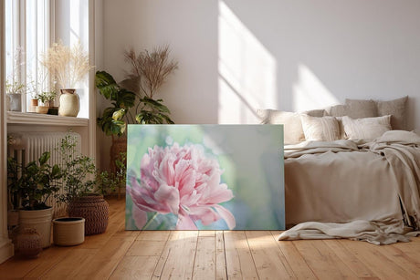 Sinus Art Wandbild 120x80cm Sanfte Blume in Nahaufnahme mit verträumter Hintergrundunschärfe