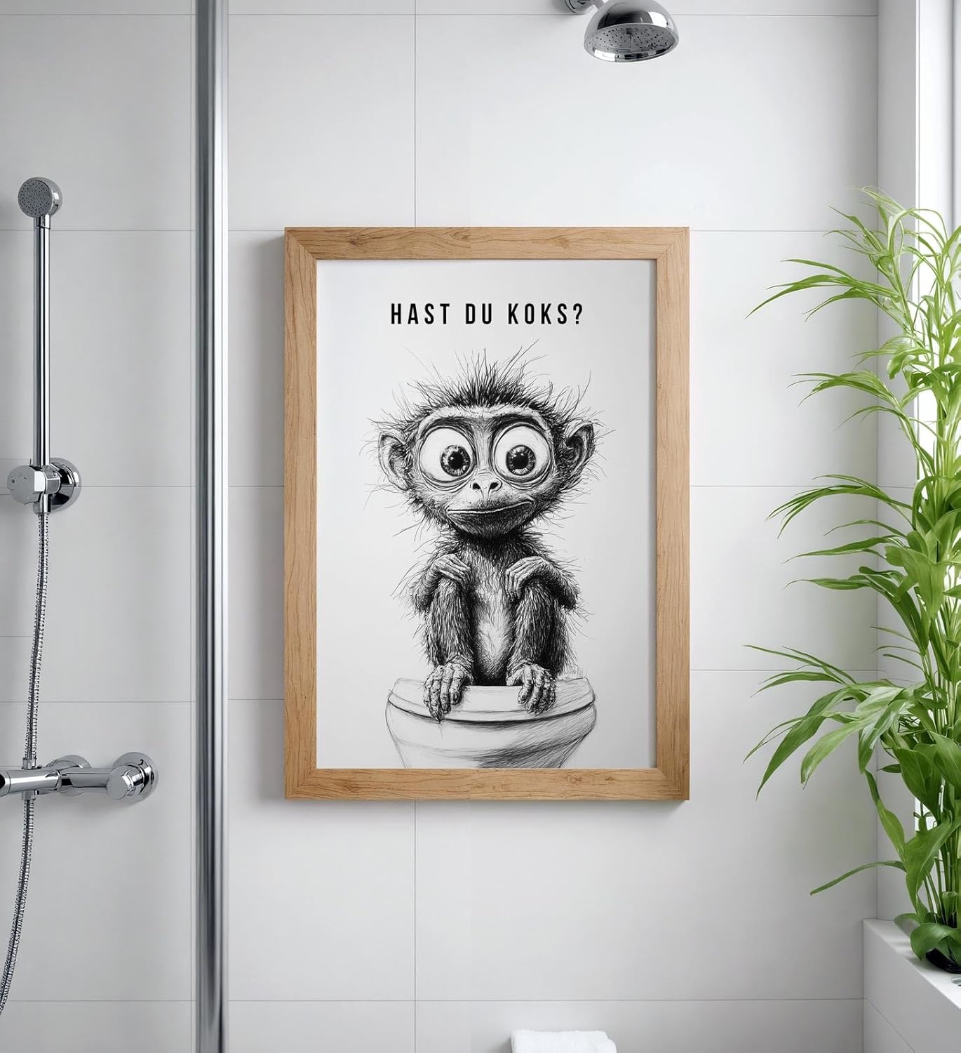 Paul Sinus Poster/Leinwandbild/Rahmenoption – Verrückter Affe auf Toilette „Hast du Koks?“ – Lustige WC-Deko für dein Badezimmer