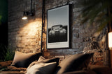 Paul Sinus Kunstdruck 40x60cm Timeless Drive mit klassischem Oldtimer in Schwarzweiß