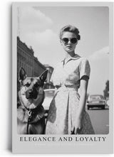 Paul Sinus Leinwandbild 60x90cm Leinwandbild Eleganz und Loyalität – Stilvolle Schwarz-Weiß-Fotografie mit Frau und treuem Hund, Retro-Charme