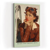 Paul Sinus Wandbild in 40x60cm Ready for Takeoff, Boys – Pin-up-Pilotin in Lederjacke und Fliegerbrille mit verträumtem Blick