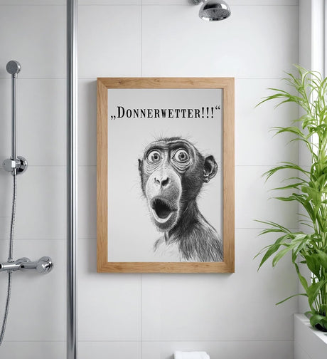 Paul Sinus Poster/Leinwandbild/Rahmenoption Lustiges Affenbild – Witzige Klo-Deko fürs Gäste-WC – Perfekt für Überraschungsmomente