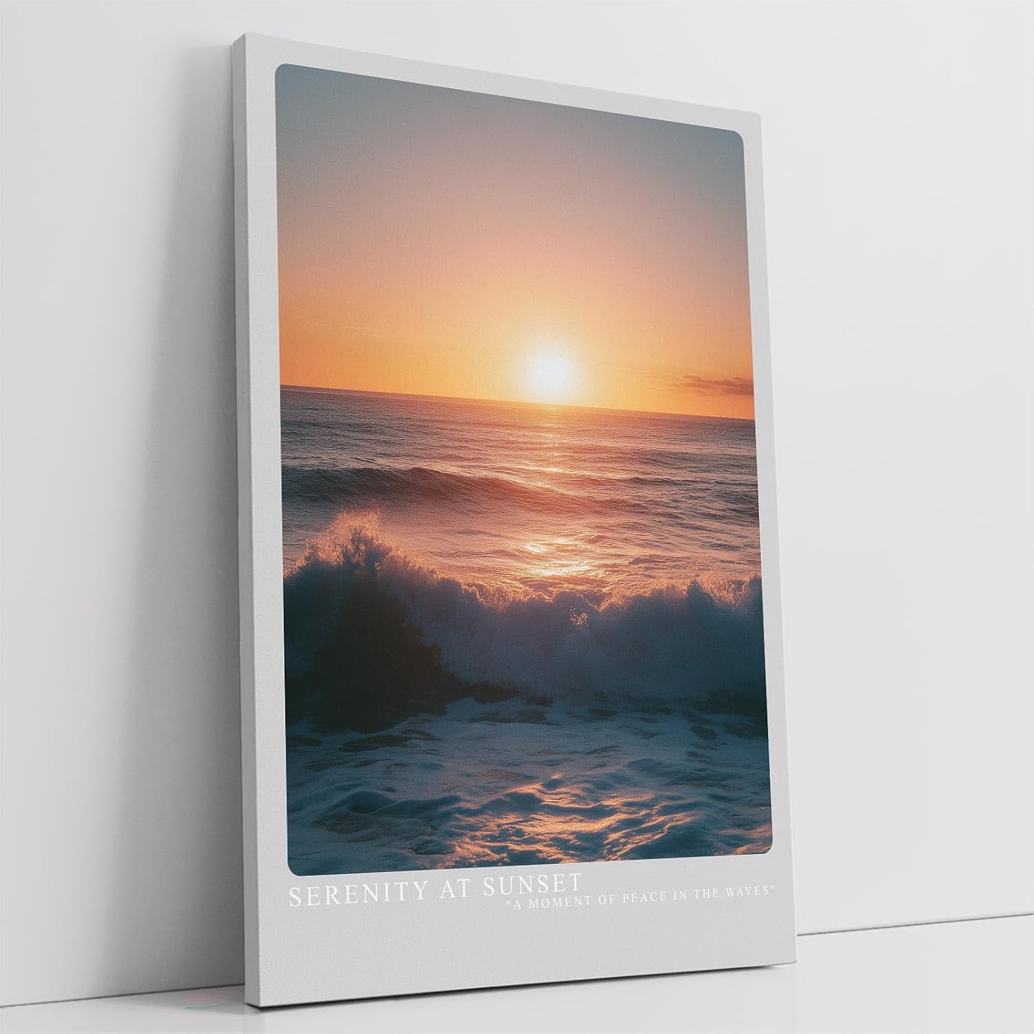 Paul Sinus Leinwandbild 40x60cm Stille am Sonnenuntergang – Sanfte Meereswellen mit goldenem Licht und beruhigender Atmosphäre