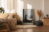 Paul Sinus Wandbild in 40x60cm Café Femme – Romantische Szene einer Frau in einem Pariser Café mit Blick auf den Eiffelturm, moderne Bilder in sanften, stimmungsvollen Farbtönen