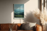 Paul Sinus Wandbild in 40x60cm The Sleeping Hills – sanfte Hügellandschaft in harmonischen Grüntönen für ruhige und stilvolle Raumgestaltung