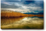Sinus Art Wandbild 120x80cm Faszinierende Spiegelung von Schilf und Bergen in stillem Wasser – harmonisch und beruhigend