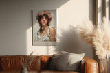 Paul Sinus Wandbild in 40x60cm Summer Bloom romantisches Porträt einer jungen Frau mit Rosenkranz im Haar in zarten Farbtönen
