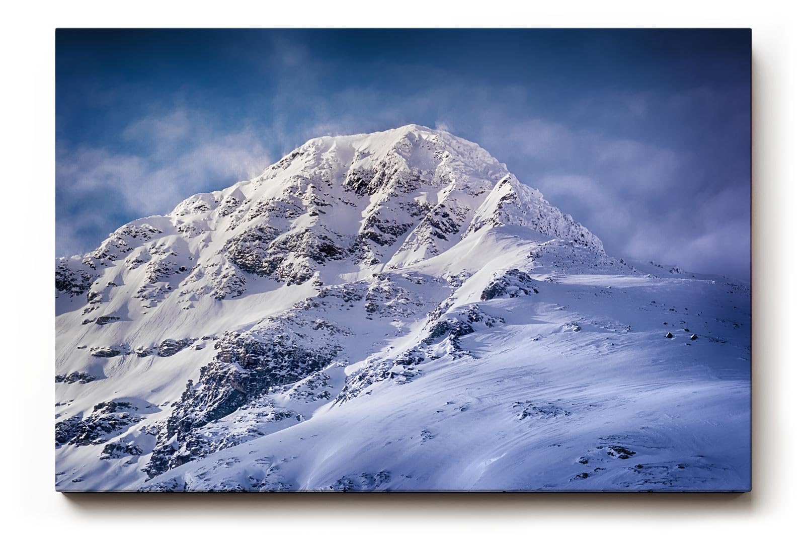 Sinus Art Wandbild 120x80cm Imposanter Schneegipfel unter blauem Himmel mit Licht- und Schattenspiel