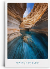 Paul Sinus Leinwandbild 80x120cm Leinwandbild Canyon of Blue Natursteinformation Wasserlandschaft Spiegelung Lichtspiel Sandstein Höhle Mystik Oase Natur