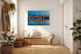Sinus Art Wandbild 120x80cm Beleuchtete Sehenswürdigkeiten der Dresdner Altstadt im Spiegelbild der Elbe zur blauen Stunde