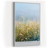 Paul Sinus Wandbild in 40x60cm The Quiet Field Sanfte Wildblumenwiese in Pastellfarben unter klarem Himmel für ruhige und harmonische Raumakzente