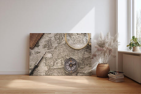 Sinus Art Wandbild 120x80cm Historische Weltkarte mit Lupe und Kompass – Symbol für Entdeckergeist und Zeitgeschichte