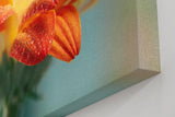 Sinus Art Wandbild 120x80cm Erfrischende Darstellung einer orangefarbenen Blüte mit glitzernden Tropfen