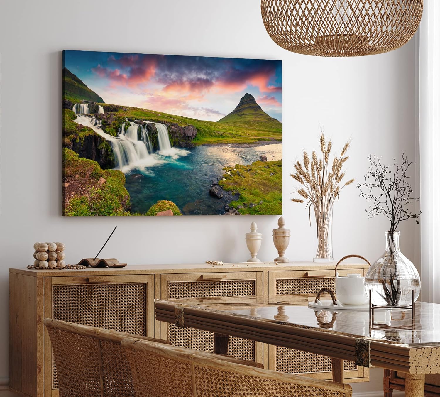 Paul Sinus Wandbild 120x80cm Island Kirkjufellsfoss Landschaft Berge Grün Wasserfall