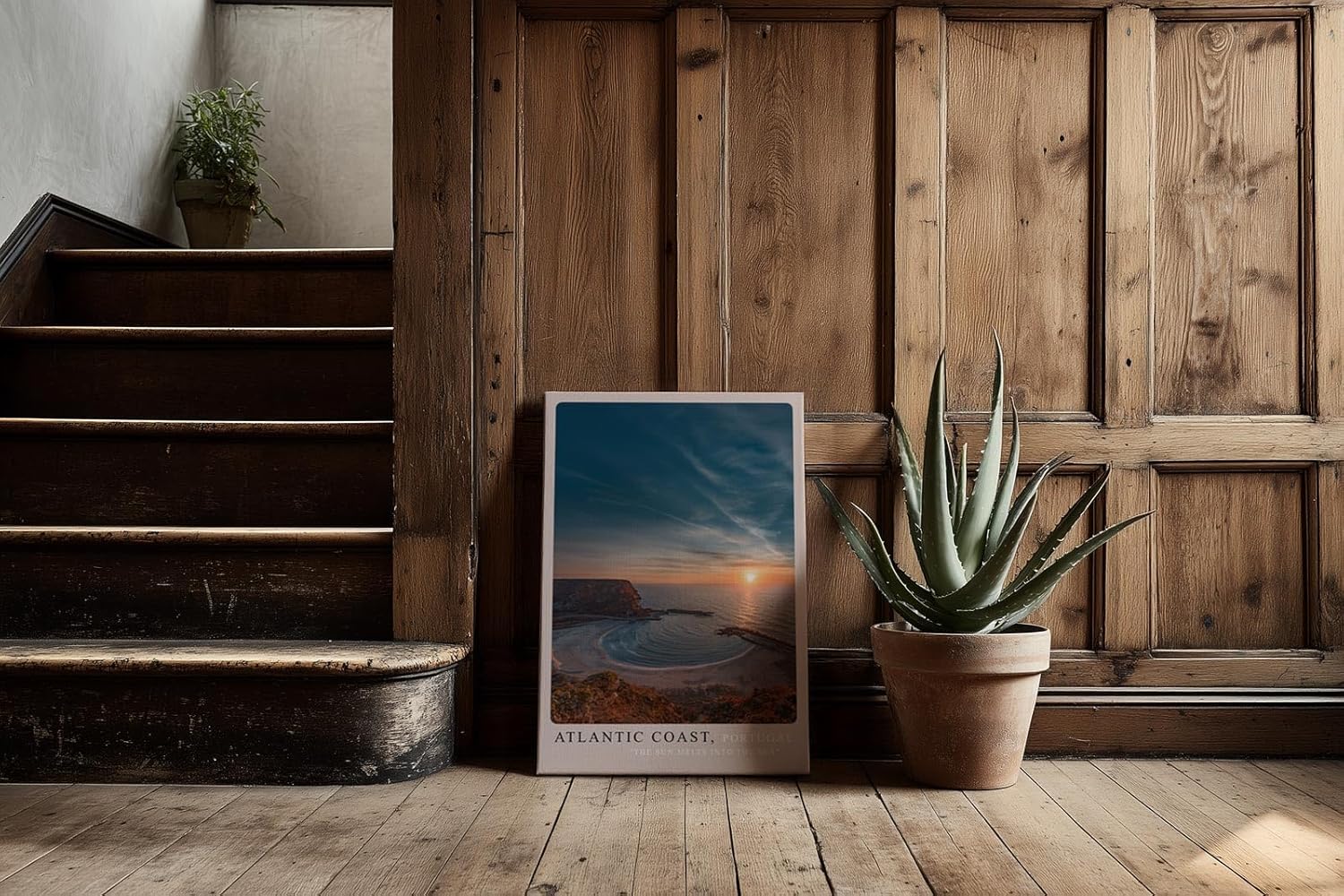 Paul Sinus Kunstdruck 40x60cm Atlantic Coast Portugal – Sonnenuntergang über atlantischer Bucht in dramatischem Licht