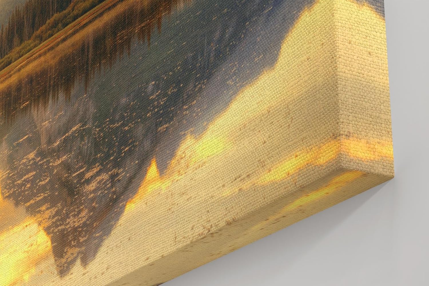 Sinus Art Wandbild 120x80cm Bergmassiv spiegelt sich im ruhigen See – warm, still und kraftvoll zugleich