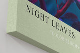 Paul Sinus Wandbild in 40x60cm Night Leaves – elegante Pflanzenblätter in stimmungsvoller Abendfarbpalette aus Pink, Lila und Blau