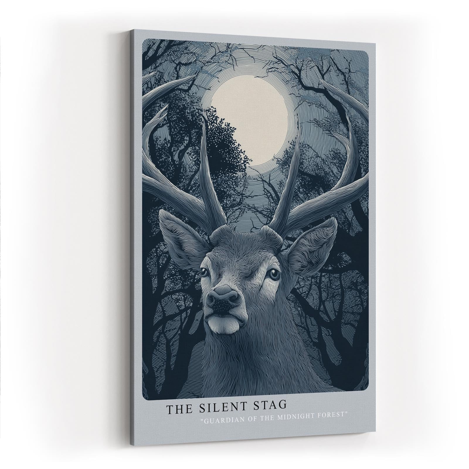Paul Sinus Wandbild in 40x60cm The Silent Stag – majestätischer Hirsch vor Vollmond im nächtlichen Wald, detailreiche Illustration in kühlen Blautönen