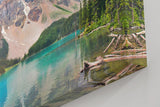 Sinus Art Wandbild 120x80cm Kristallklarer See vor majestätischer Bergkulisse mit intensiver Spiegelung
