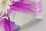 Sinus Art Wandbild 120x80cm Detaillierte Nahaufnahme einer lila-weißen Blüte mit ausdrucksstarker Struktur