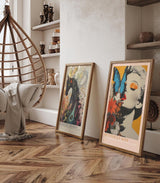 Paul Sinus Leinwandbild 40x60cm Schmetterlingskuss – Elegantes Pop-Art-Porträt mit leuchtenden Farben, floralen Elementen und surrealer Ästhetik