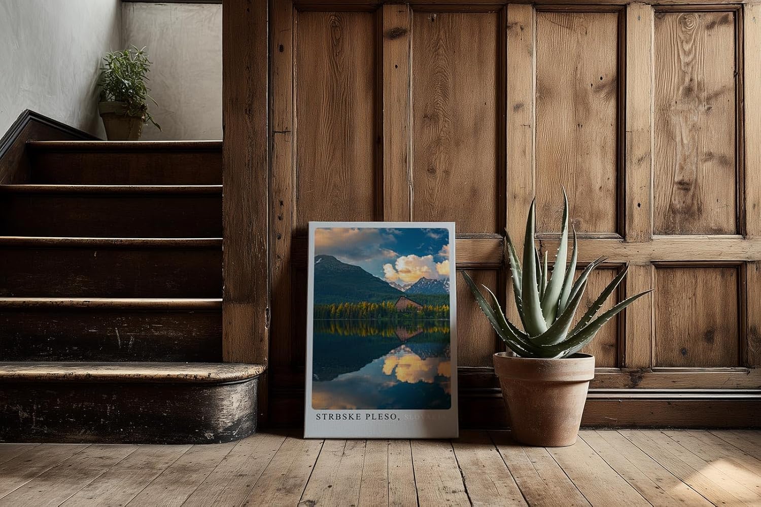 Paul Sinus Kunstdruck 40x60cm Strbske Pleso Slowakei mit Bergsee und Hotel im Licht der Abendwolken