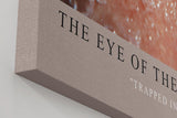 Paul Sinus Wandbild in 40x60cm The Eye of the Current – fesselndes Unterwasser-Augenporträt mit intensiver Farbund Detailwirkung für moderne Raumgestaltung