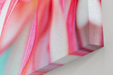 Sinus Art Wandbild 120x80cm Detailreiche Nahaufnahme einer rosafarbenen Dahlie mit geschwungenen Blütenblättern