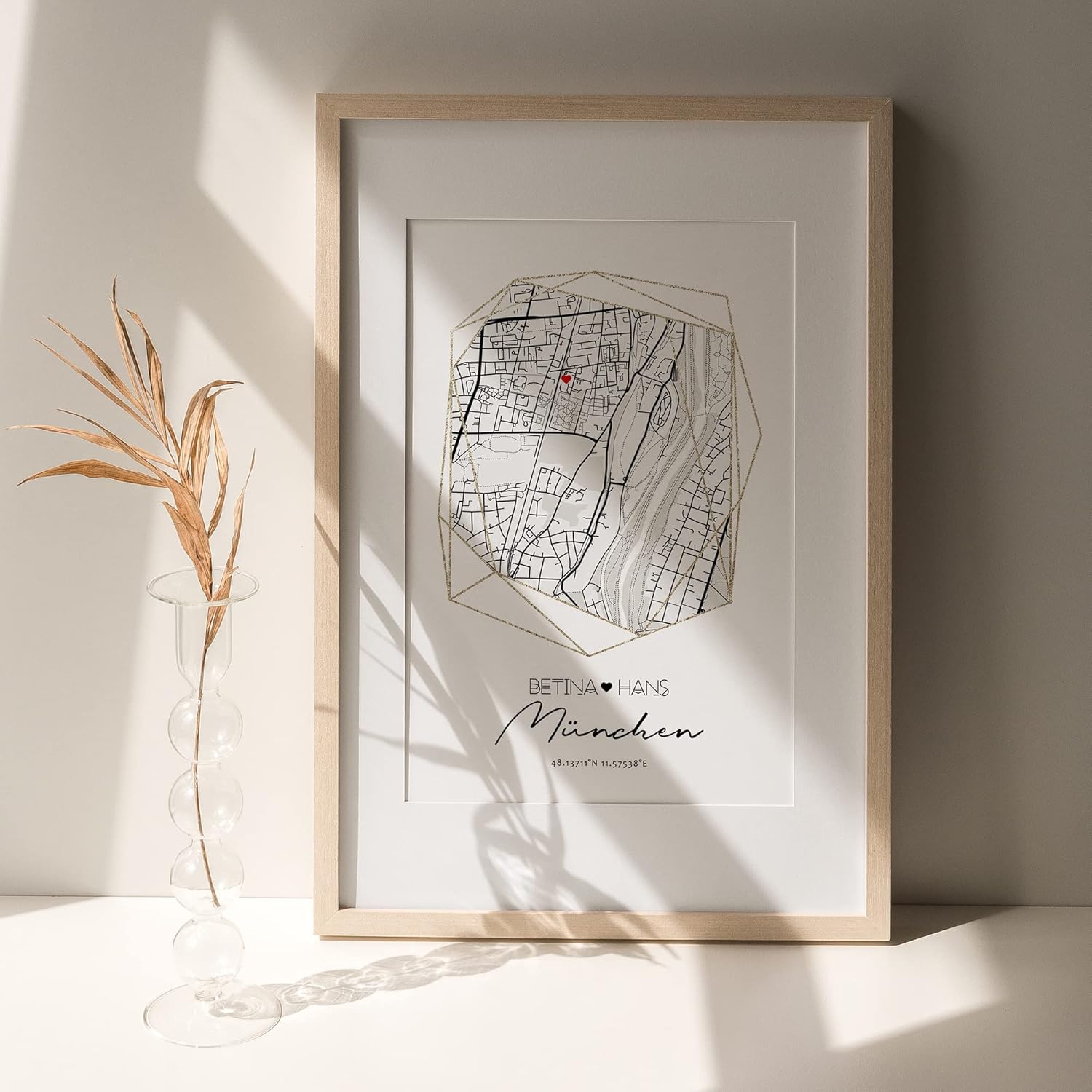 Paul Sinus Bilderrahmen anpassbar mit deinen GPS Koordinaten und Namen. 30cm x 42cm Holz Wechselrahmen mit Glas und Passepartout. Einzigartiges Geschenk. (ohne Rahmen)
