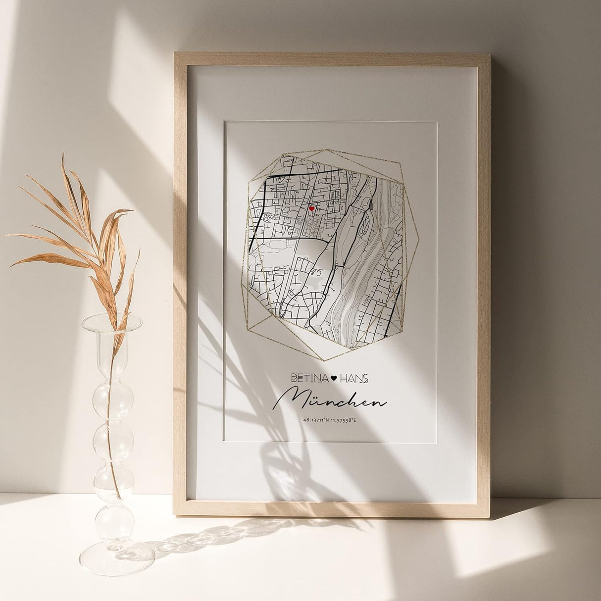 Paul Sinus Bilderrahmen anpassbar mit deinen GPS Koordinaten und Namen. 30cm x 42cm Holz Wechselrahmen mit Glas und Passepartout. Einzigartiges Geschenk. (ohne Rahmen)