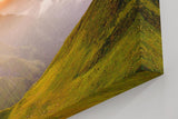 Sinus Art Wandbild 120x80cm Sanfte Hügellandschaft mit Lichtstimmung und Weitblick auf Bergketten