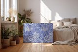 Sinus Art Wandbild 120x80cm Klassisches Blütendekor mit feinen Linien und dichter Musterung auf tiefblauem Grund