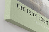 Paul Sinus Wandbild in 40x60cm The Iron Poem Eiffelturm in impressionistischer Darstellung mit Figuren im Vordergrund und grauer Stadtstimmung