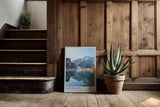 Paul Sinus Kunstdruck 40x60cm Lake Braies Italien – spiegelglatter Bergsee mit verschneiten Gipfeln in der Morgensonne